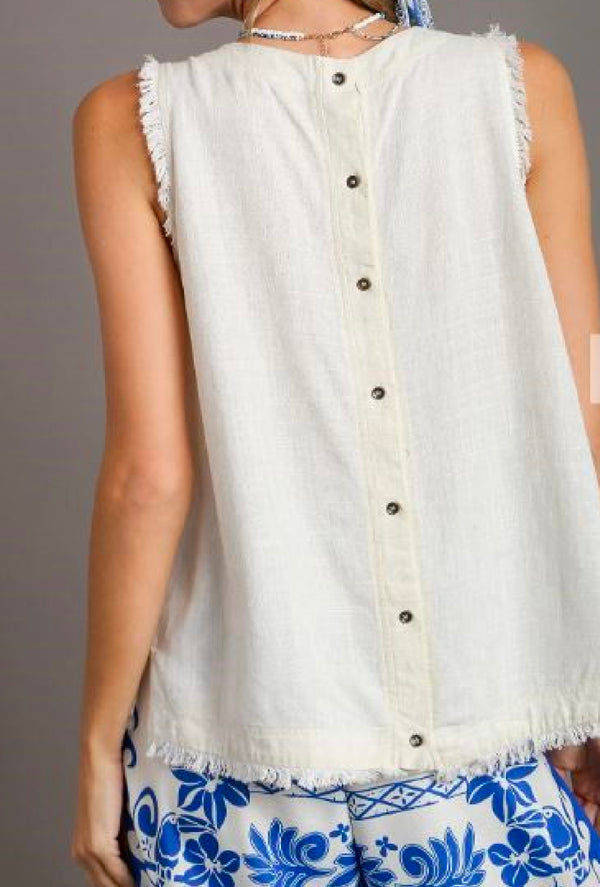 Amina - Umgee linen blend back button down detail sleeveless top with side slits and frayed hem - Eggshell