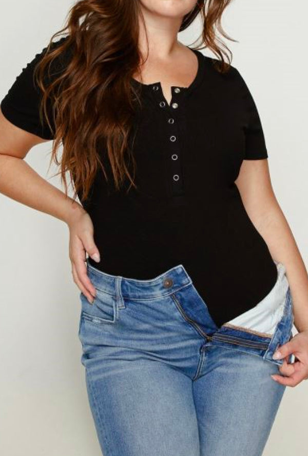 Kimberly -    Rib snap button down knit bodysuit, round neck short sleeves - Black