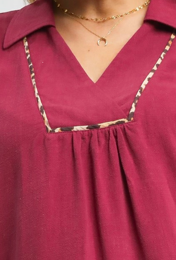 Merla - Umgee Linen scallop hem V-neck with collar, long bishop sleeves, piping detail - Merlot
