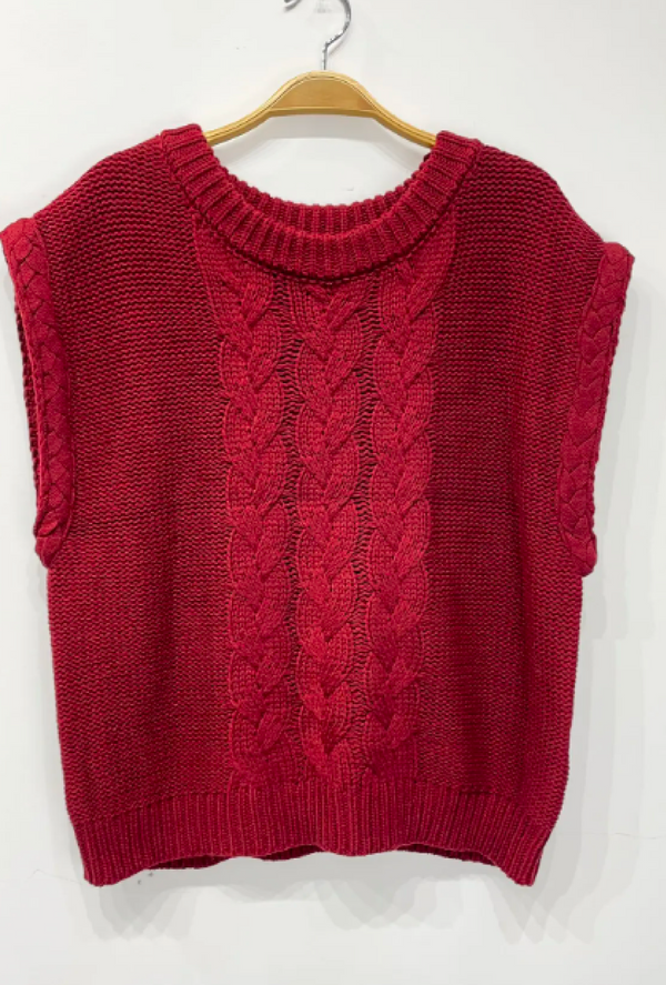 Winneye - Umgee thick cable knit sleeveless with wide crew neckline boxy silhouette - Wine