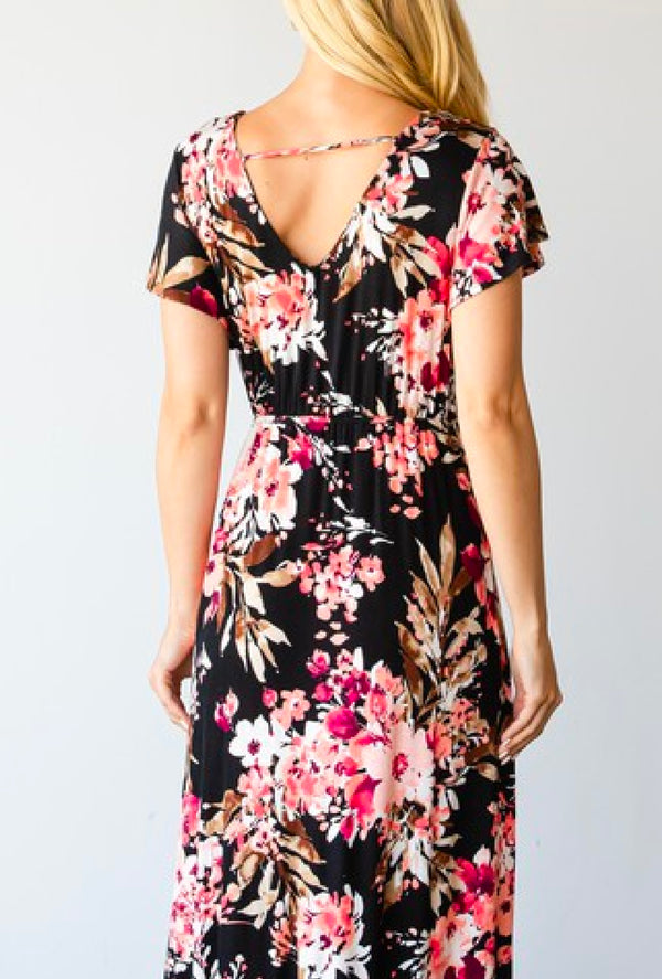 Daphne Ann - Ruffled short sleeve dress with waistline belt, fitted yet flowy - Black/Floral
