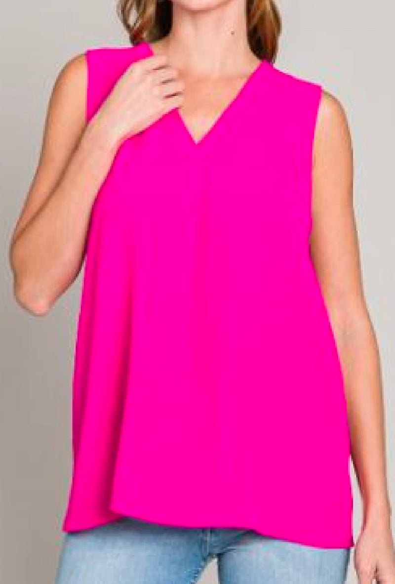 Lainy - V-neck sleeveless front detail top