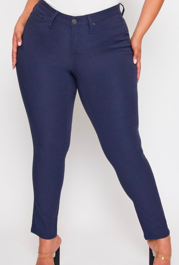 Ms Autumn - Hyperstretch skinny jean is fit to feel like leggings - Navy