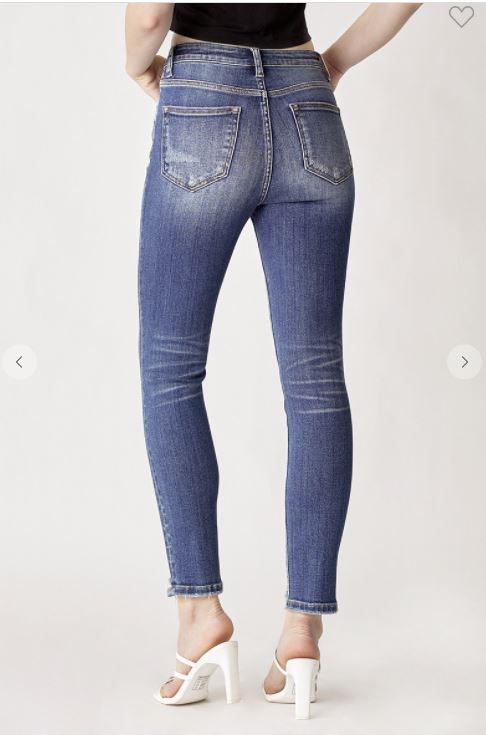 Ms Morrow - Risen Jeans Distressed vintage skinny high rise jeans - Med / Lt Wash
